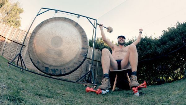 Taskmaster - The dong and the gong
