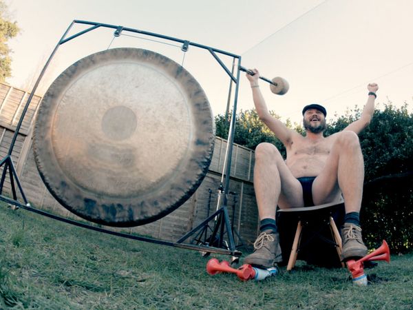 Taskmaster - The dong and the gong