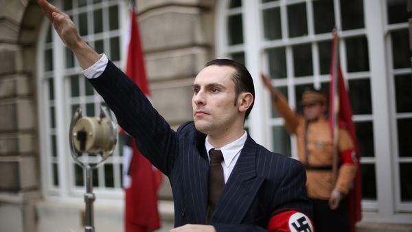 Hitler's Circle of Evil - The Rise of Antisemitism