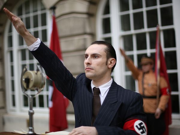 Hitler's Circle of Evil - The Rise of Antisemitism
