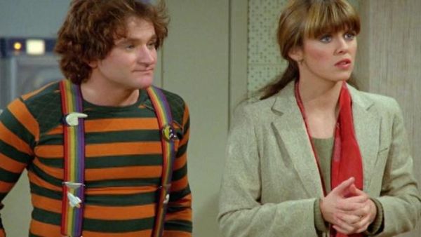 Mork & Mindy - Mindy Gets The Job