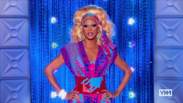 RuPaul's Drag Race - Sissy That Walk