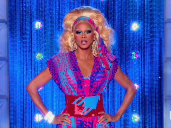 RuPaul's Drag Race - Sissy That Walk