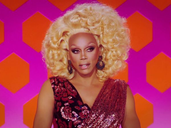 RuPaul's Drag Race - From Farm To Runway
