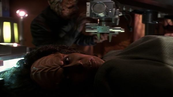 Star Trek: Voyager - Separazione
