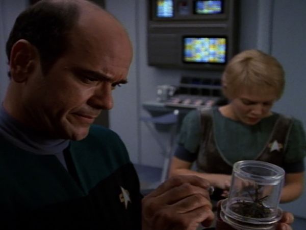 Star Trek: Voyager - Cold Fire
