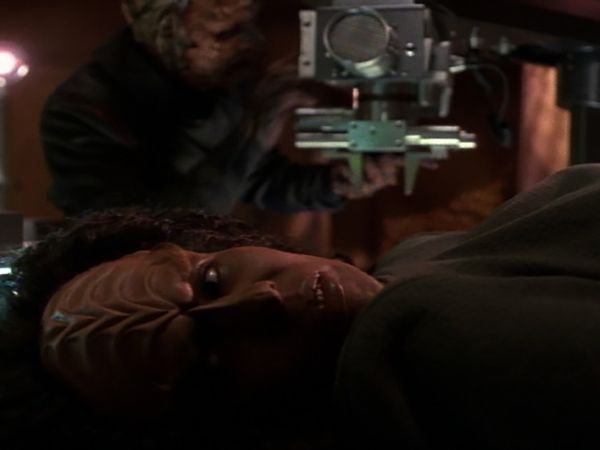 Star Trek: Voyager - Faces