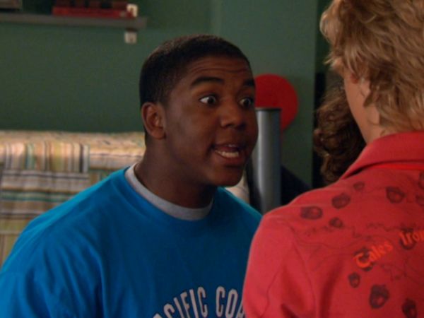 Zoey 101 - Quinn extraña a Mark