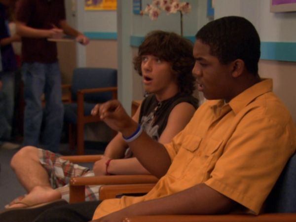 Zoey 101 - Rumor de romance