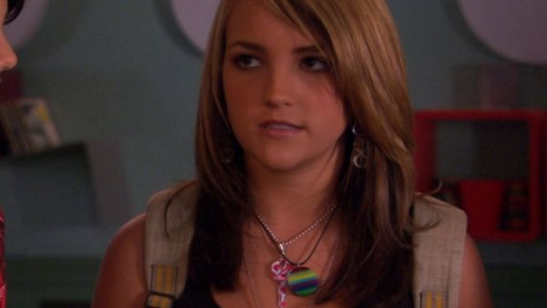 Zoey 101 - Señorita Academia Costa del Pacífico