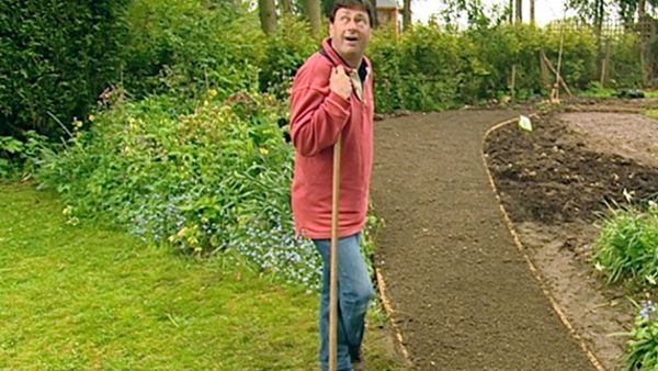 How to Be a Gardener - Natural Garden