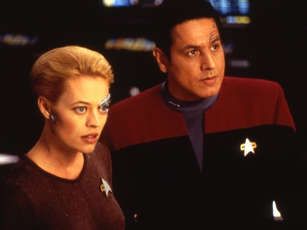 Star Trek: Voyager - The Voyager Conspiracy