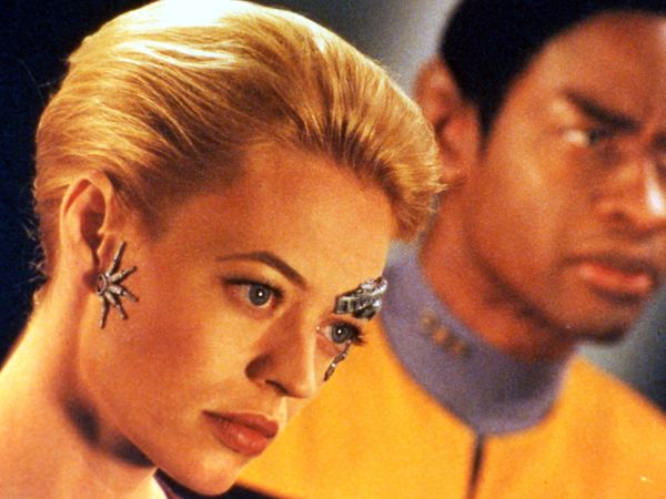Star Trek: Voyager - One Small Step