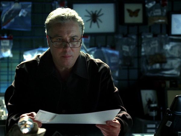 CSI en español - Ojos vacíos