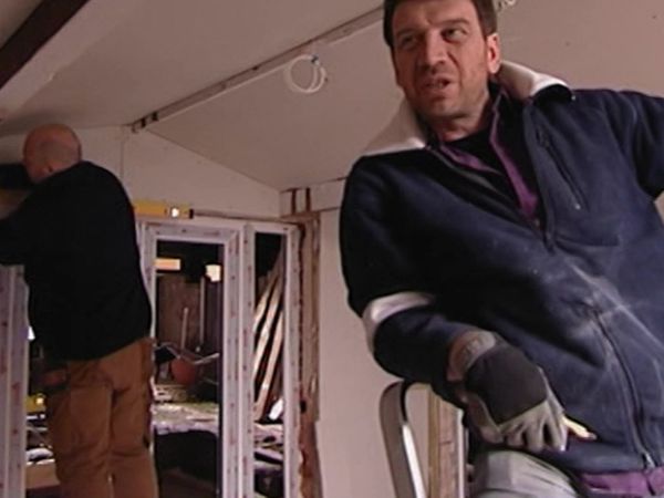 DIY SOS - Episode 3