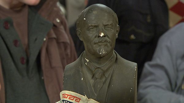 Antiques Roadshow UK - Leeds 1
