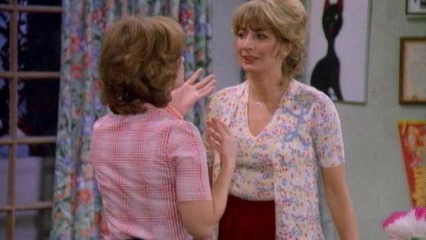 Laverne & Shirley - Some Enchanted Earring