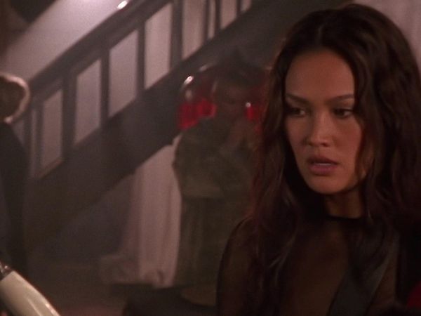 Relic Hunter - Sydney vid tio