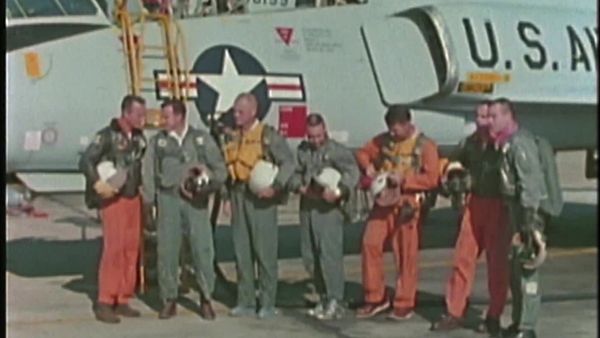 20th Century with Mike Wallace - Pioneers in Space