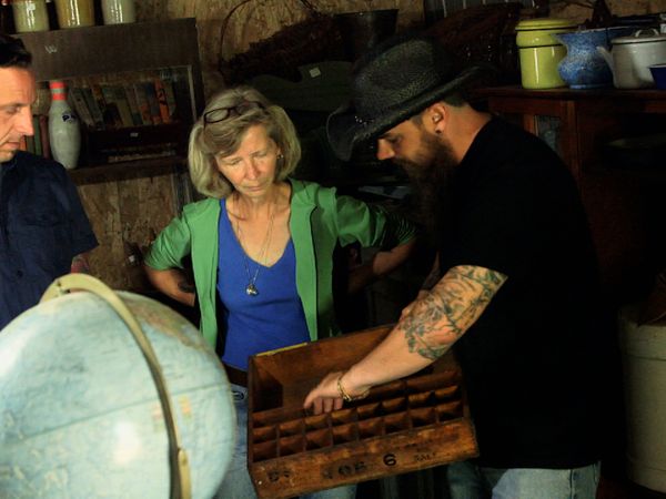 Backroad Bounty - Darcy and Duke Deals