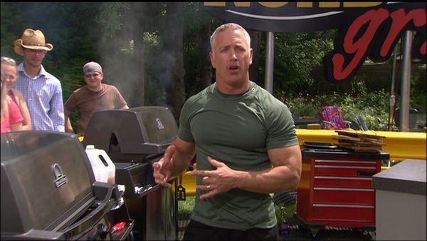 Road Grill - Cottage Party