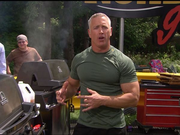 Road Grill - Cottage Party
