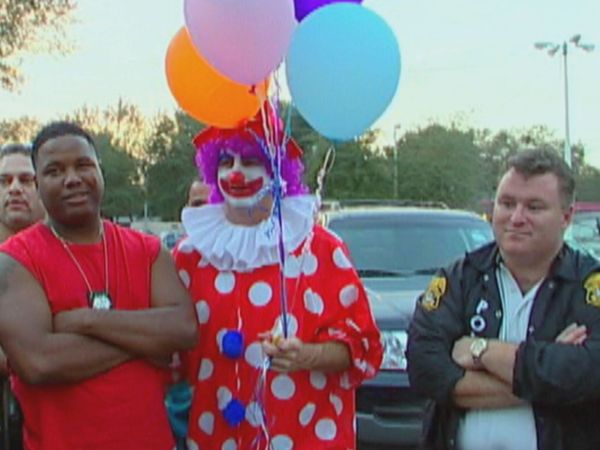 COPS - Coco the Clown