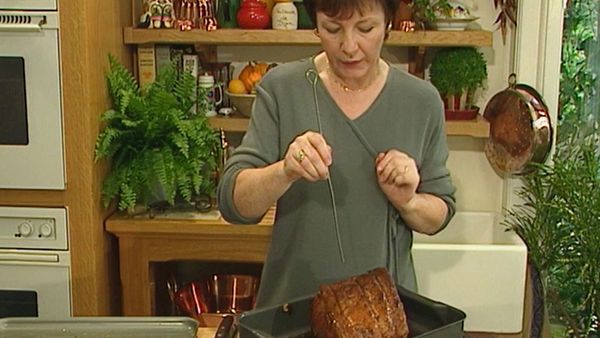 Delia Smith's Winter Collection - Proper Pudding and Sunday Lunch