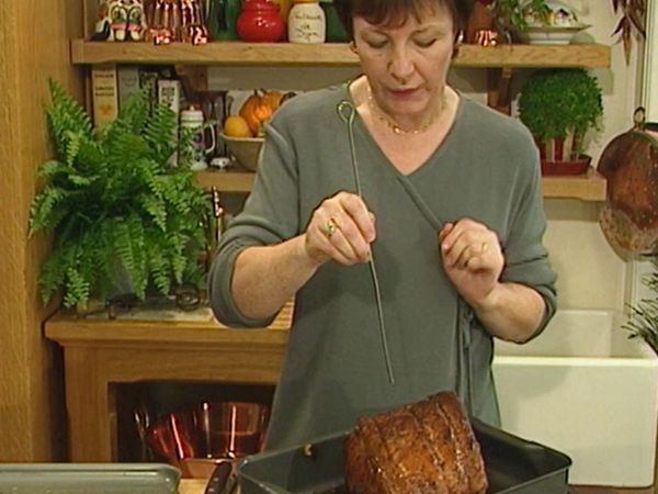Delia Smith's Winter Collection - Proper Pudding and Sunday Lunch