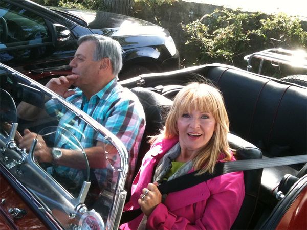 Celebrity Antiques Road Trip - Tony Blackburn and Toyah Wilcox