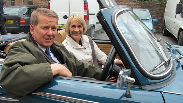 Celebrity Antiques Road Trip - Bill Turnbull and Louise Minchin