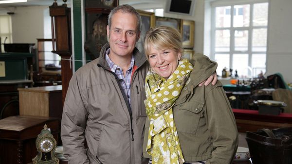 Celebrity Antiques Road Trip - Fern Britton and Phil Vickery