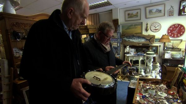 Celebrity Antiques Road Trip - Simon Williams and Duncan Preston