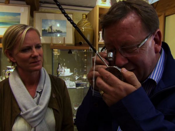 Celebrity Antiques Road Trip - Hermione Norris and John Thomson