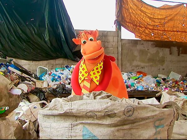 Cocoricó - O caminho do lixo