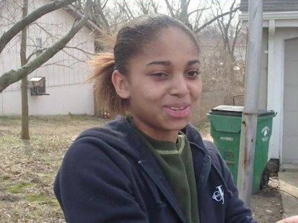 Cold Case Detective - The Strange Unsolved Disappearance of Phoenix Coldon and the Search at Saint Clair