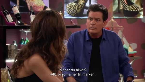 Anger Management - Charlie tillbringar natten med Lacey