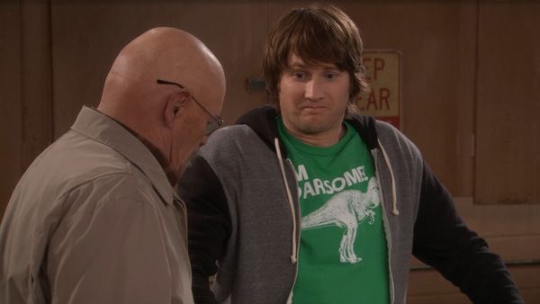 Anger Management - Charlie Gets Date Rated