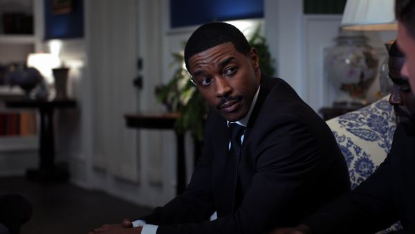 Tyler Perry's The Oval - Gathering Evidence