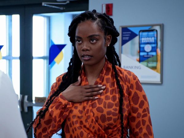 Tyler Perry's Sistas - Protecting Myself