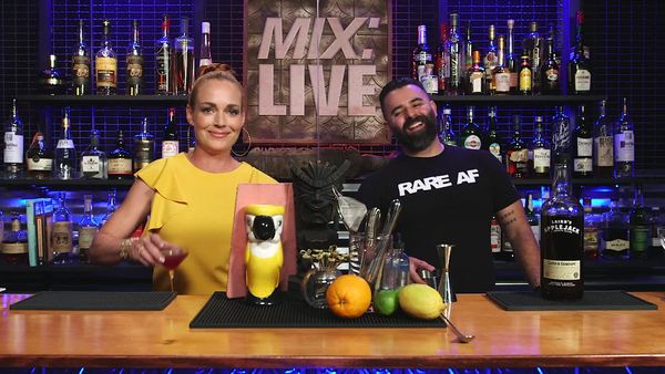 MIX: Cocktail Hour - The Billionaire