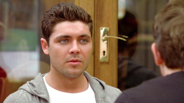 The Only Way Is Essex - Episode 9
