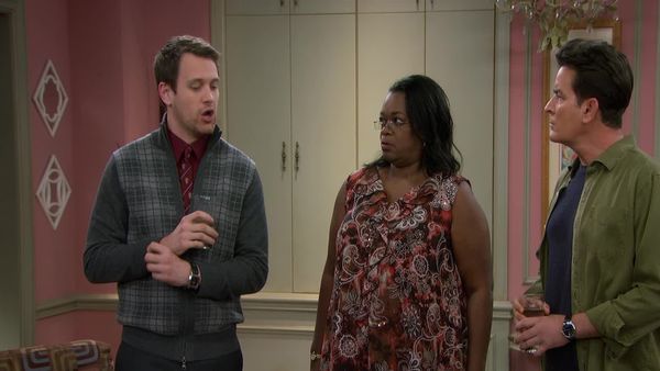 Anger Management - Charlie och den flygande knytnävens förbannelse