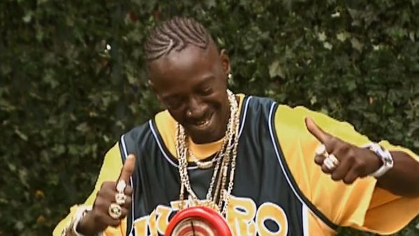 Flavor of Love - Dial M For Mystery Pimp Caller?