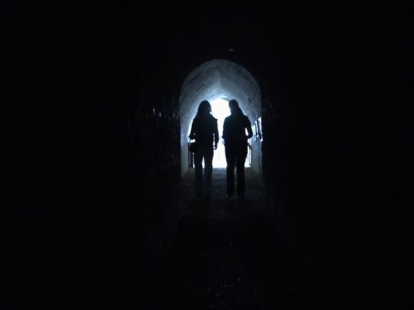 Great British Ghosts - The Hellfire Caves and the Ostrich Inn