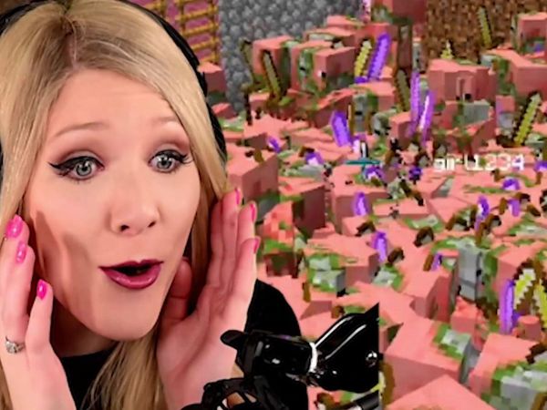 Brianna Playz - How to Prank Girl1234 as a Mob! / Secrets About UnspeakableGaming!