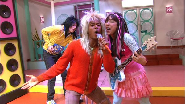 The Fresh Beat Band - Sing With Me
