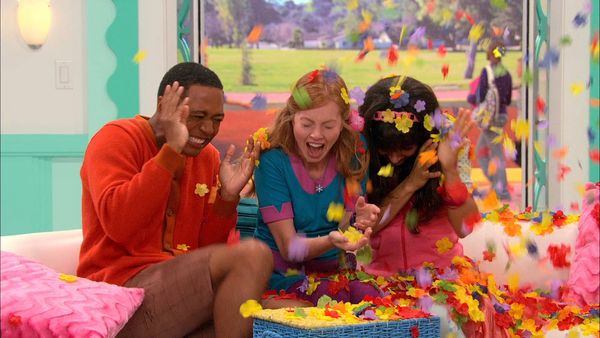 The Fresh Beat Band - Rock the Luau