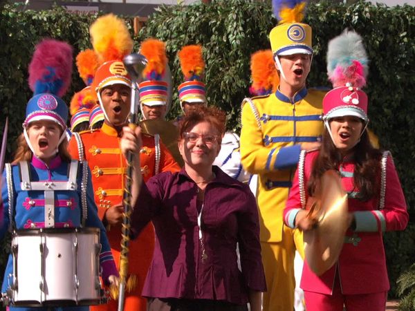 The Fresh Beat Band - March Our Way