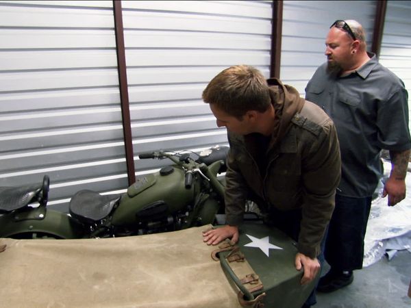 Auction Hunters - Sidecar Surprise